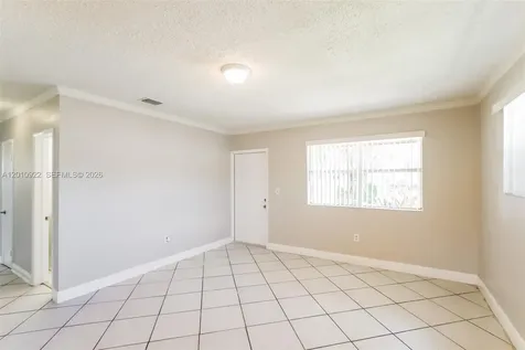 11460 SW 199th Street Miami FL 33157