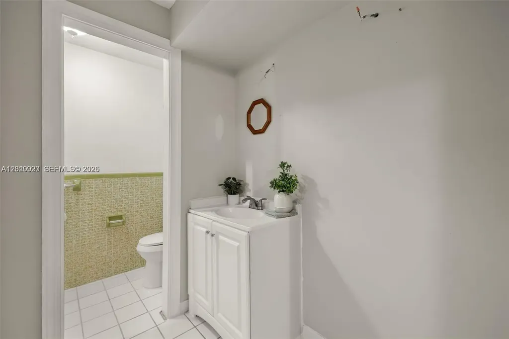 746 Overiver Drive Fort Myers FL 33903