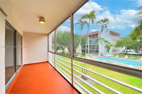 3571 Inverrary Drive Lauderhill FL 33319