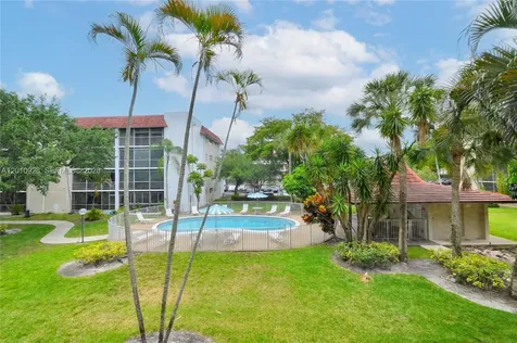 3571 Inverrary Drive Lauderhill FL 33319