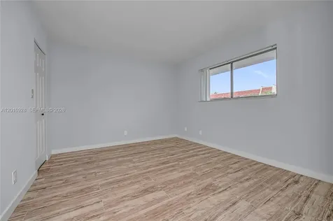 3571 Inverrary Drive Lauderhill FL 33319
