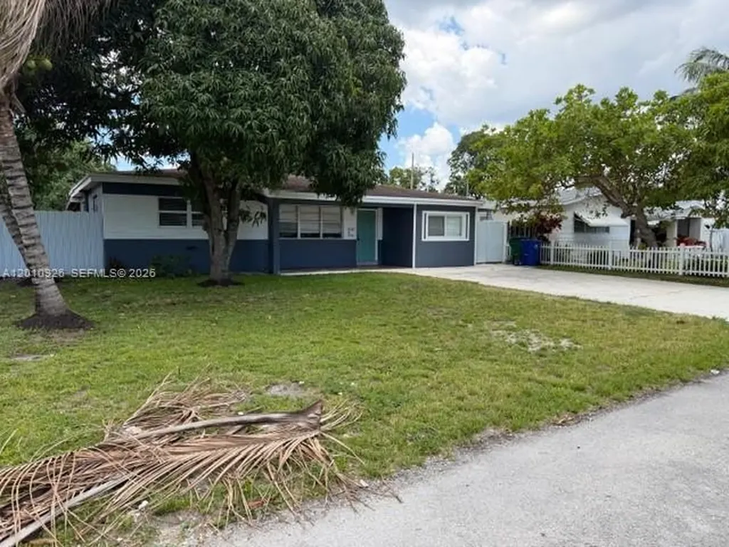 2802 SW 67th Lane Miramar FL 33023