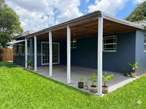 2802 SW 67th Lane Miramar FL 33023