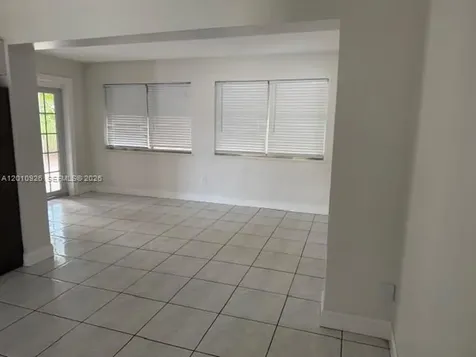 2802 SW 67th Lane Miramar FL 33023