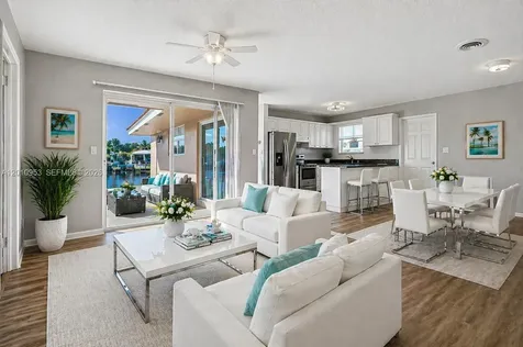 949 SE 10th Court Pompano Beach FL 33060
