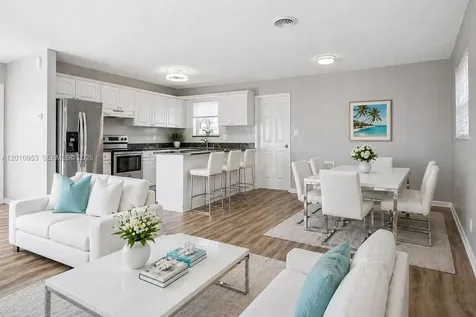 949 SE 10th Court Pompano Beach FL 33060