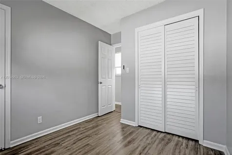 949 SE 10th Court Pompano Beach FL 33060