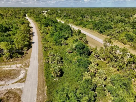0 Custer Circle North Port FL 34288