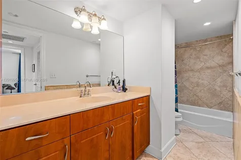 401 69th Street Miami Beach FL 33141