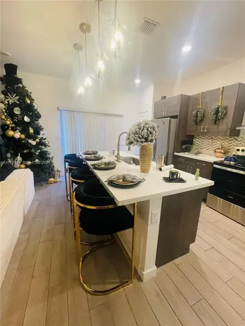 1766 SE 7th Terrace Homestead FL 33034