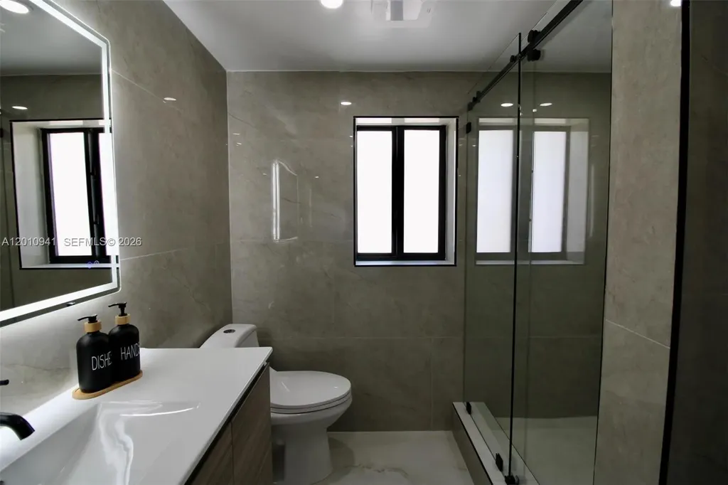 1511 NE 31st Court Pompano Beach FL 33064