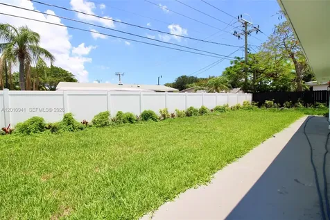 1511 NE 31st Court Pompano Beach FL 33064