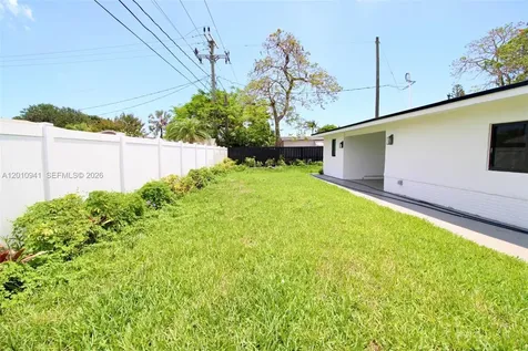 1511 NE 31st Court Pompano Beach FL 33064