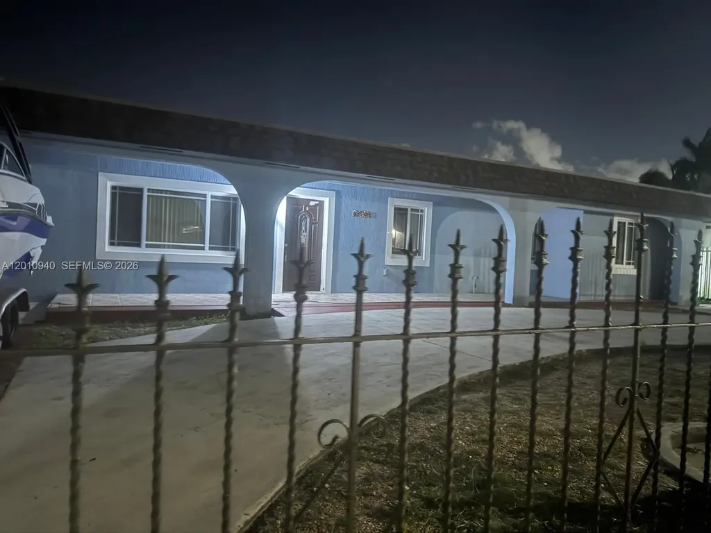 19301 NW 50th Avenue Miami Gardens FL 33055