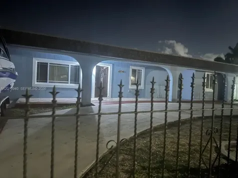 19301 NW 50th Avenue Miami Gardens FL 33055