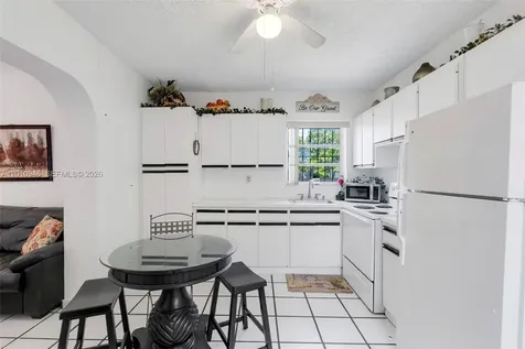 167 W 34th Street Hialeah FL 33012