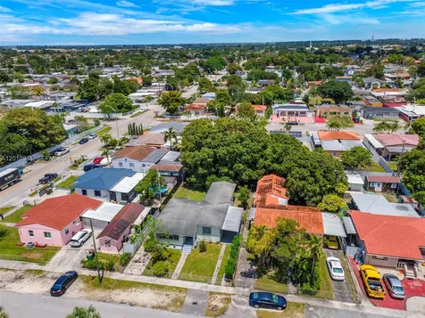 167 W 34th Street Hialeah FL 33012