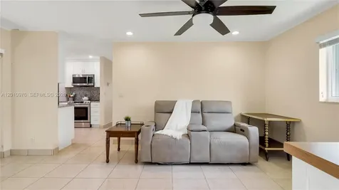 1621 NW 85th Way Plantation FL 33322