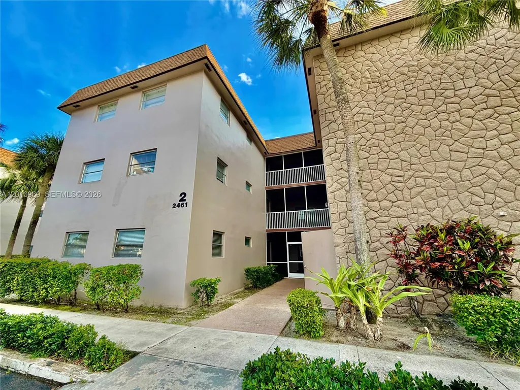 2461 SW 82nd Avenue Davie FL 33324
