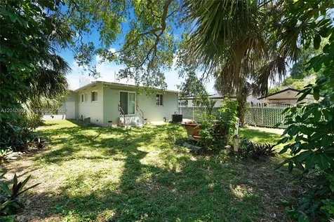 3278 Thomas Avenue Miami FL 33133