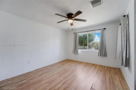 3278 Thomas Avenue Miami FL 33133