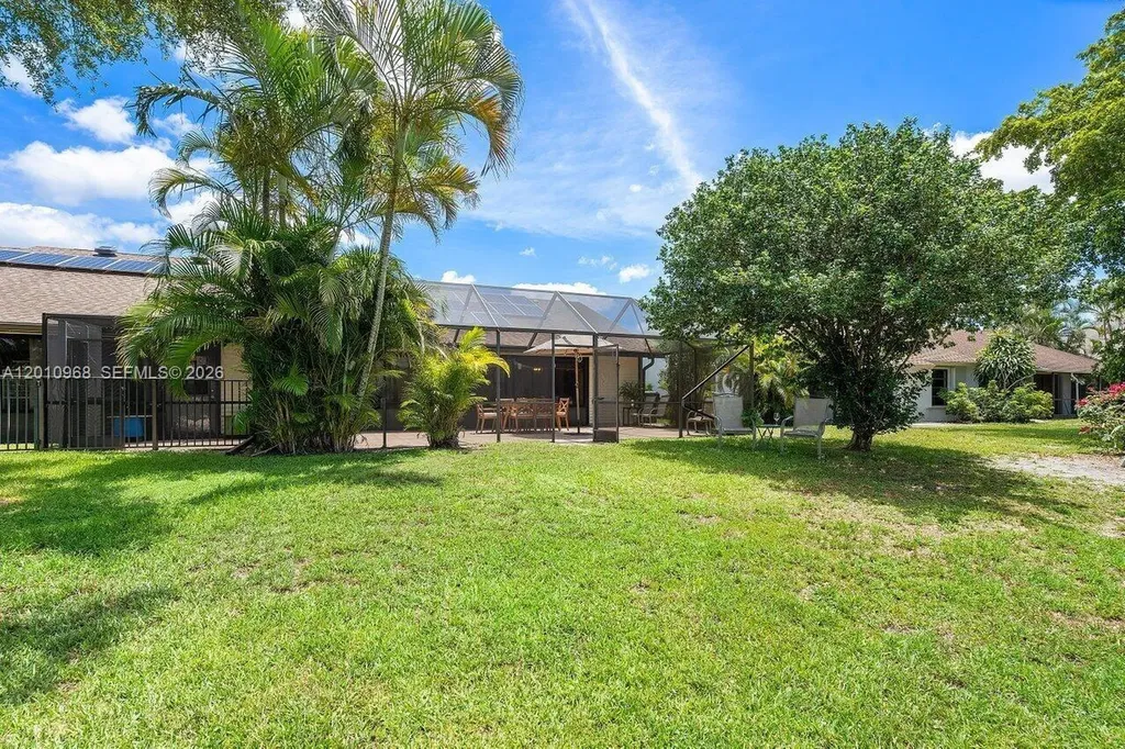 1367 Riverside Circle Wellington FL 33414