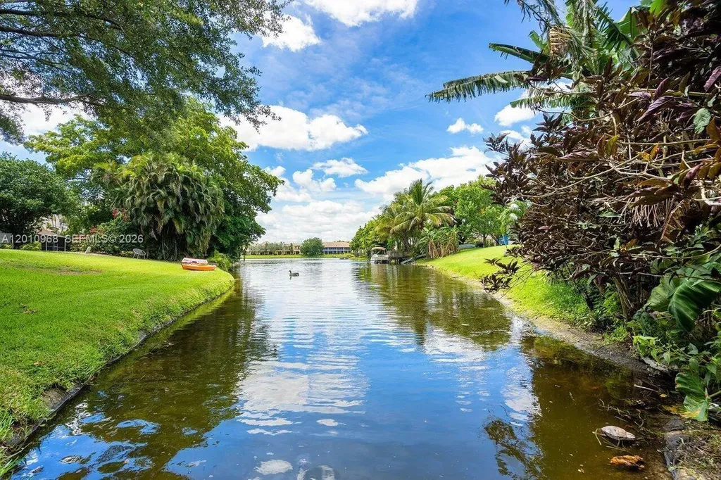 1367 Riverside Circle Wellington FL 33414