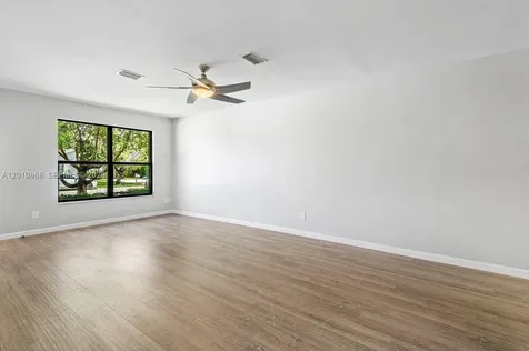 1367 Riverside Circle Wellington FL 33414
