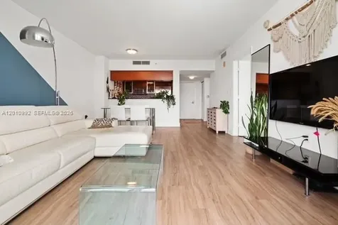 1800 N Bayshore Drive Miami FL 33132