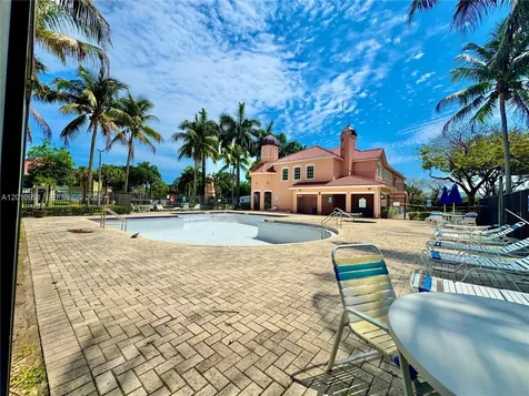 2311 Belmont Lane North Lauderdale FL 33068
