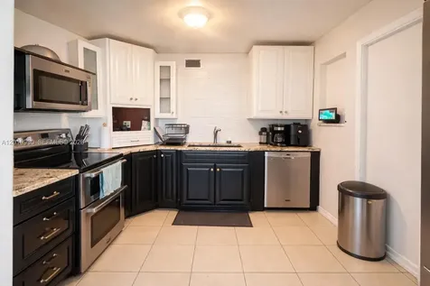 30 NE 26th Street Wilton Manors FL 33305