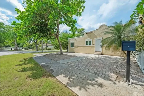 1199 NW 121st Street North Miami FL 33168