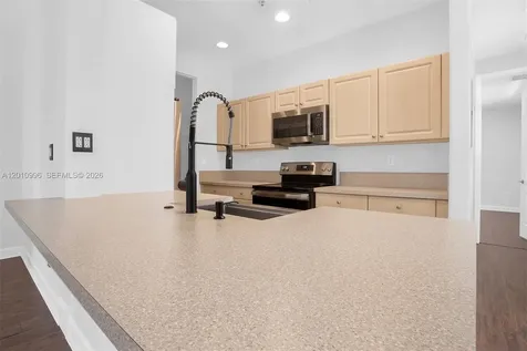 454 SW 147th Avenue Pembroke Pines FL 33027