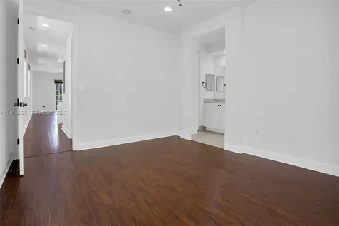 454 SW 147th Avenue Pembroke Pines FL 33027