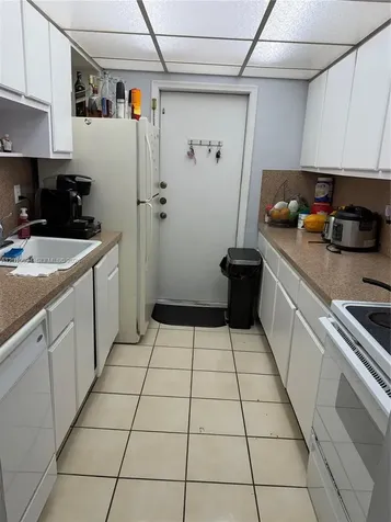 7847 Miller Drive Miami FL 33155