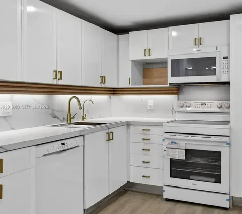 3090 N Course Drive Pompano Beach FL 33069