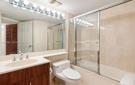 3600 Mystic Pointe Drive Aventura FL 33180
