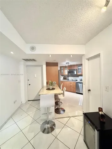 999 Brickell Bay Drive Miami FL 33131
