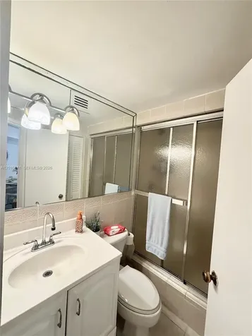 999 Brickell Bay Drive Miami FL 33131