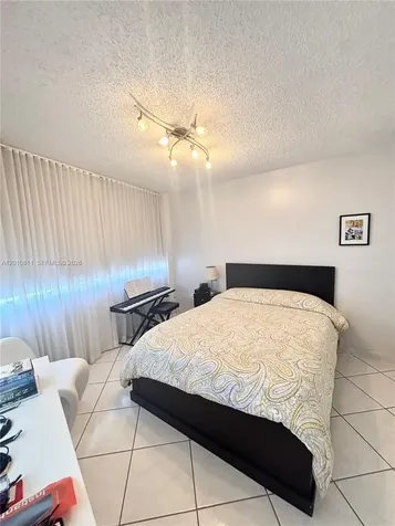 999 Brickell Bay Drive Miami FL 33131