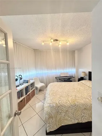 999 Brickell Bay Drive Miami FL 33131