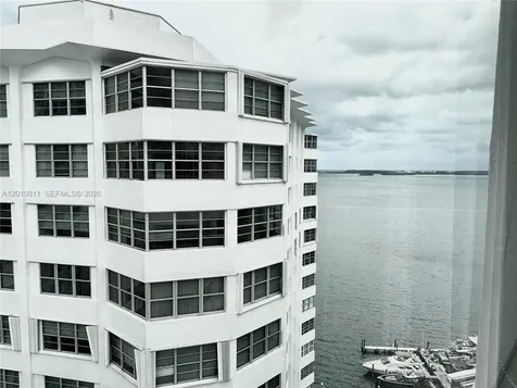 999 Brickell Bay Drive Miami FL 33131