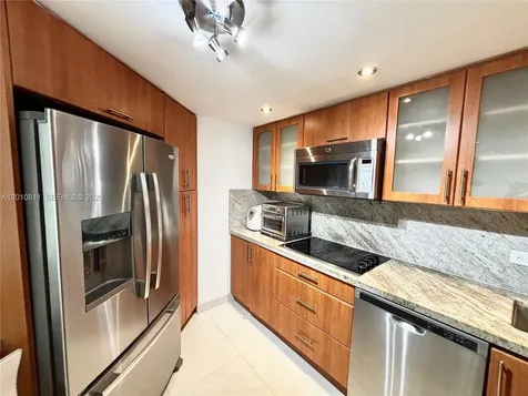 999 Brickell Bay Drive Miami FL 33131