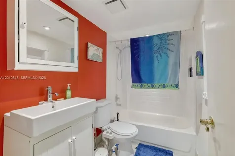 177 NE 6th Court Dania Beach FL 33004