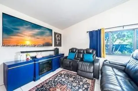 4975 NW 82nd Terrace Lauderhill FL 33351