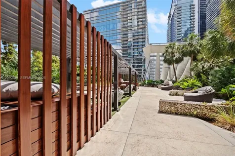 88 SW 7th Street Miami FL 33130