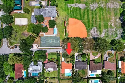 11400 NE 9th Avenue Biscayne Park FL 33161