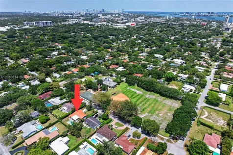 11400 NE 9th Avenue Biscayne Park FL 33161