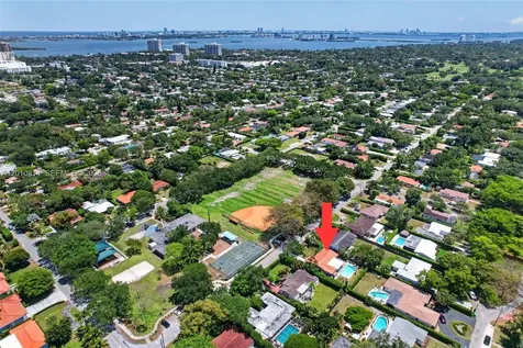 11400 NE 9th Avenue Biscayne Park FL 33161