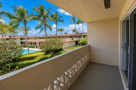 14500 SW 88th Avenue Palmetto Bay FL 33176